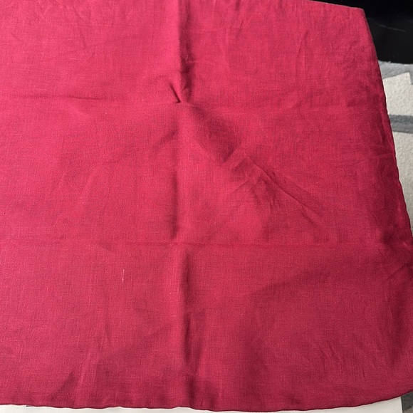 Molly Mahon Decorative Pillow 22X22 Inches. Red Blue Tulip. - Picture 3 of 4